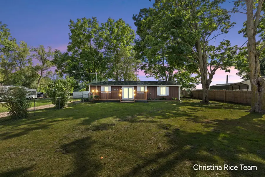 15133 2nd Street, Winfield, MI 49329 - #2
