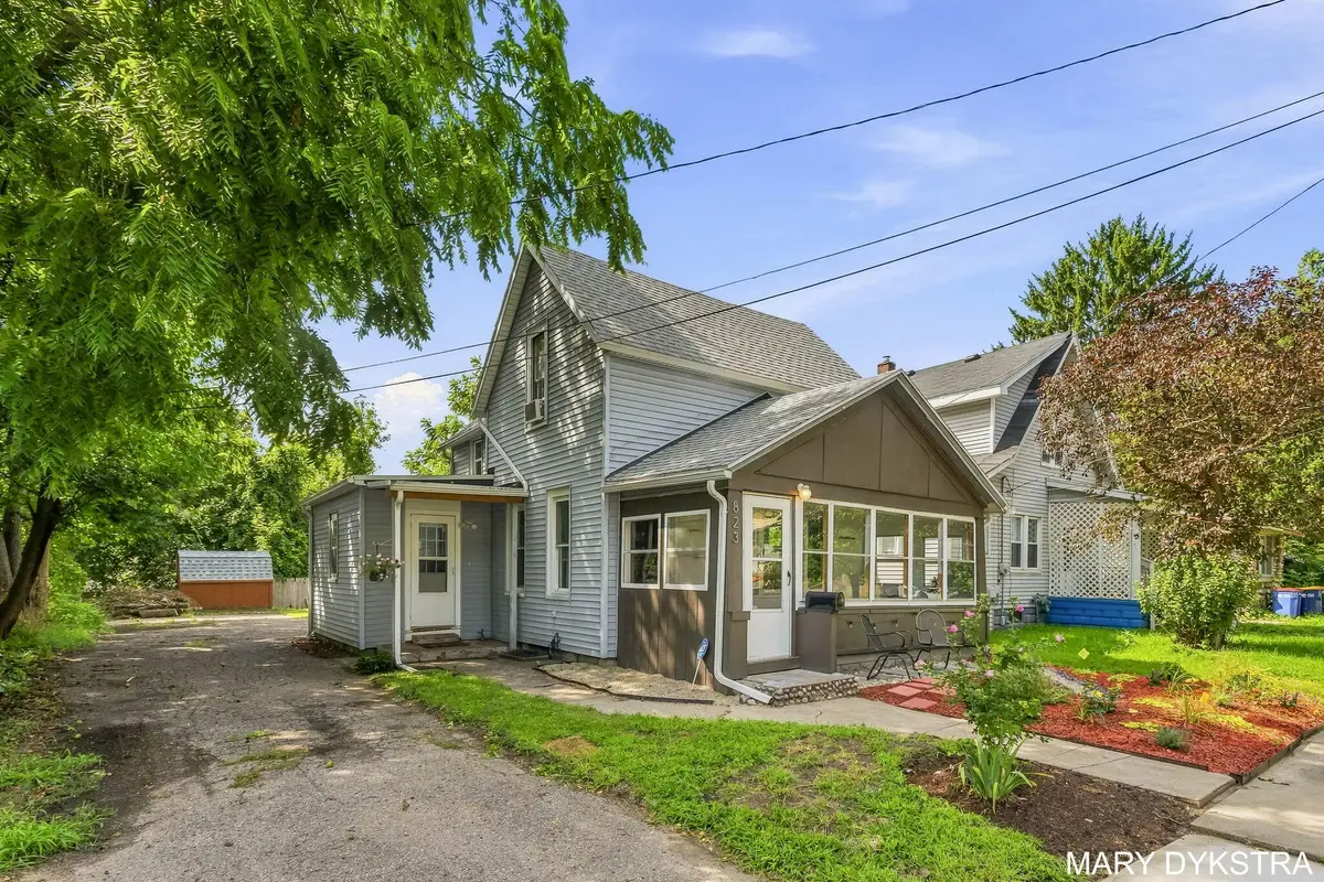 823 Prospect Avenue Ne, Grand Rapids, MI 49503 - #1