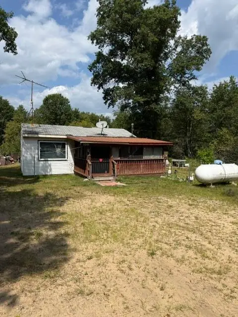 2565 N M-18, Roscommon, MI 48653