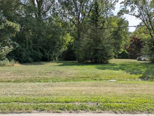Holland Road, Taylor, MI 48180
