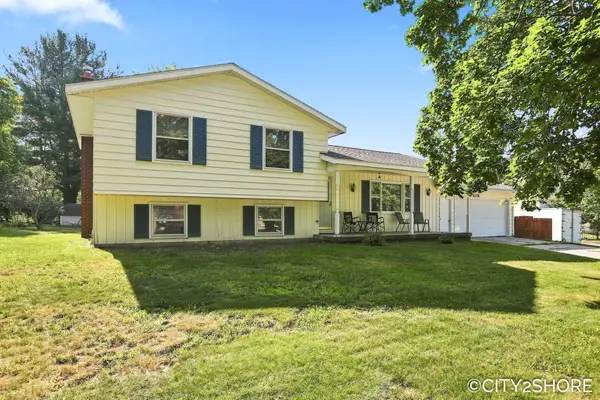 418 Harrison Street, Coopersville, MI 49404