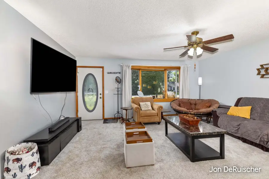 572 Stevenscott Drive, Muskegon, MI 49442 - #3