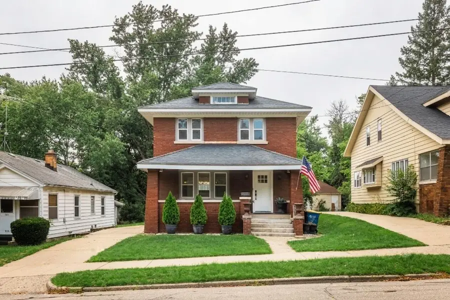 517 Eastern Avenue Ne, Grand Rapids, MI 49503 - #2