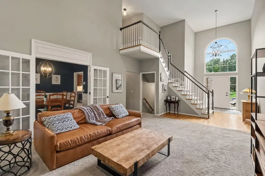 3739 Warwick Drive, Rochester Hills, MI 48309 - #3