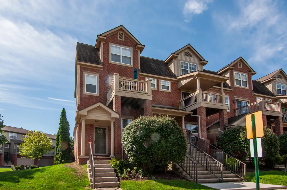 3016 Barclay Way, Ann Arbor, MI 48105 - #1