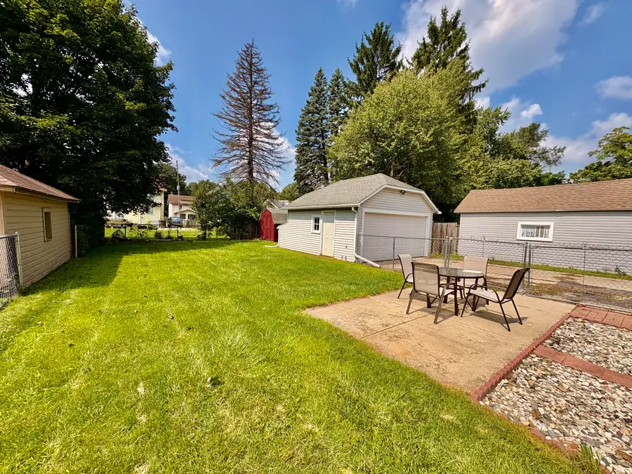 602 Seventh Street, Jackson, MI 49203 - #3