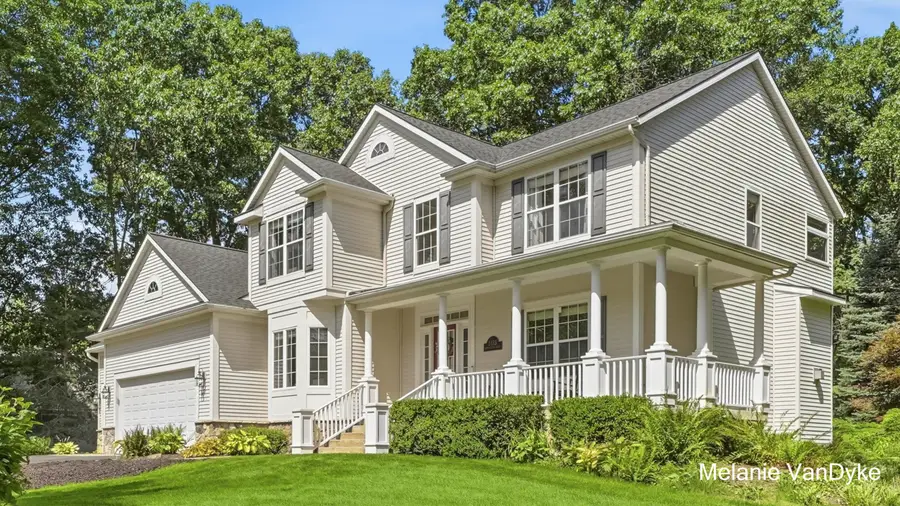 5133 Brownstone Drive Ne, Rockford, MI 49341 - #2