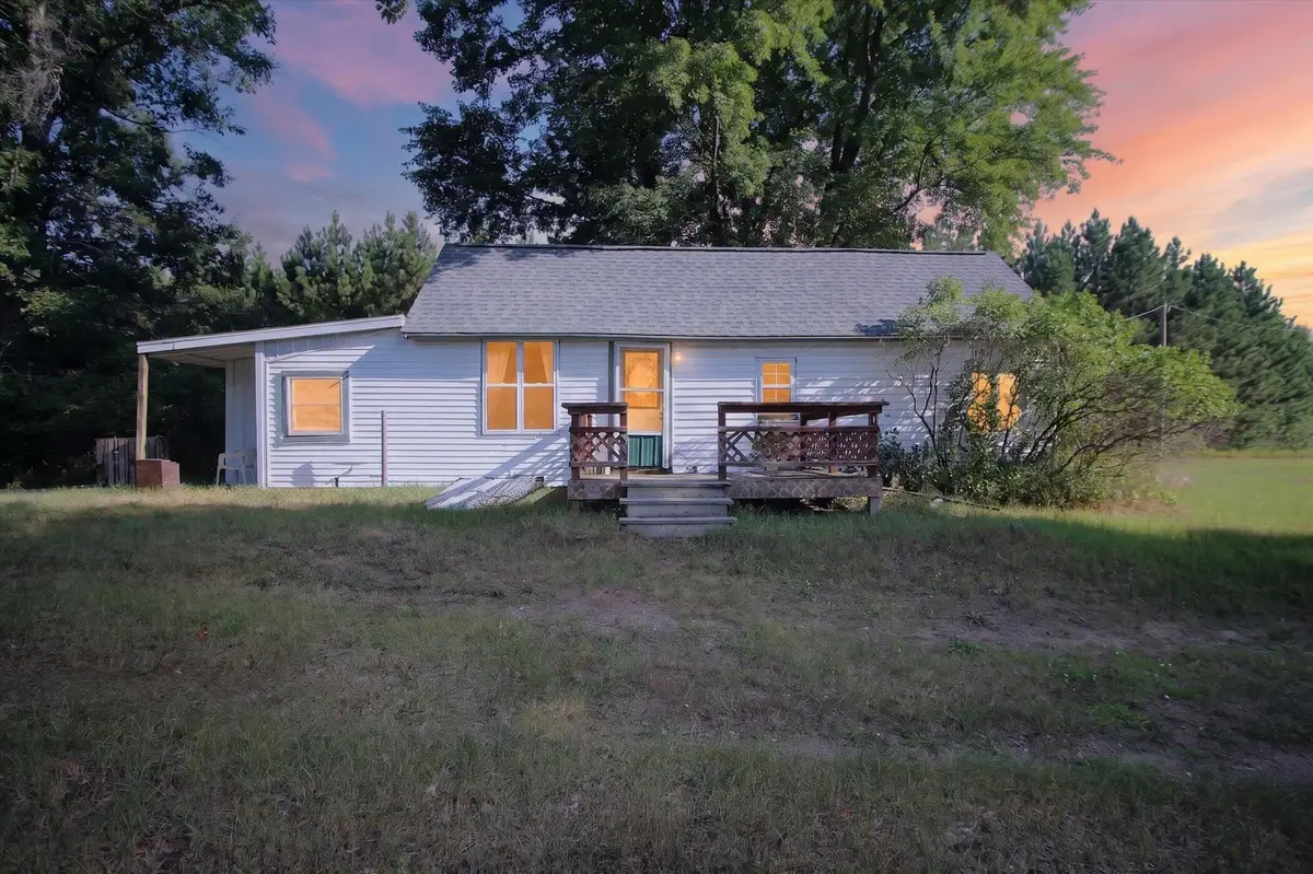 6187 N Oak Avenue, White Cloud, MI 49349 - #1