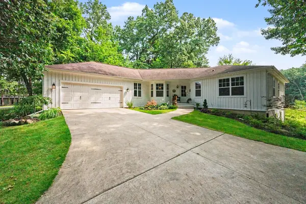 368 Summerset Drive, Kalamazoo, MI 49009