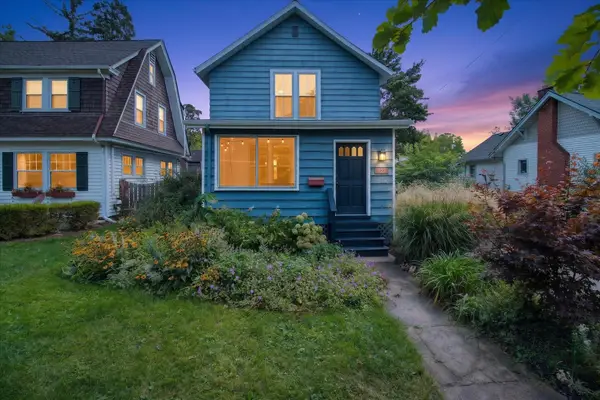 121 Kenwood Avenue, Ann Arbor, MI 48103