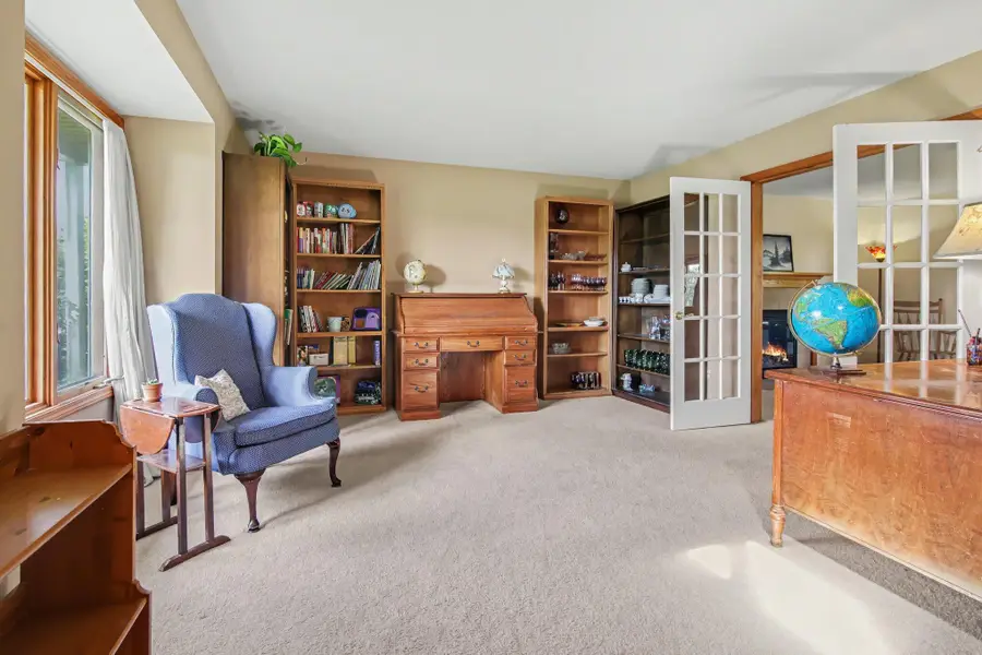 7538 Wood Brook Road, Ann Arbor, MI 48103 - #3