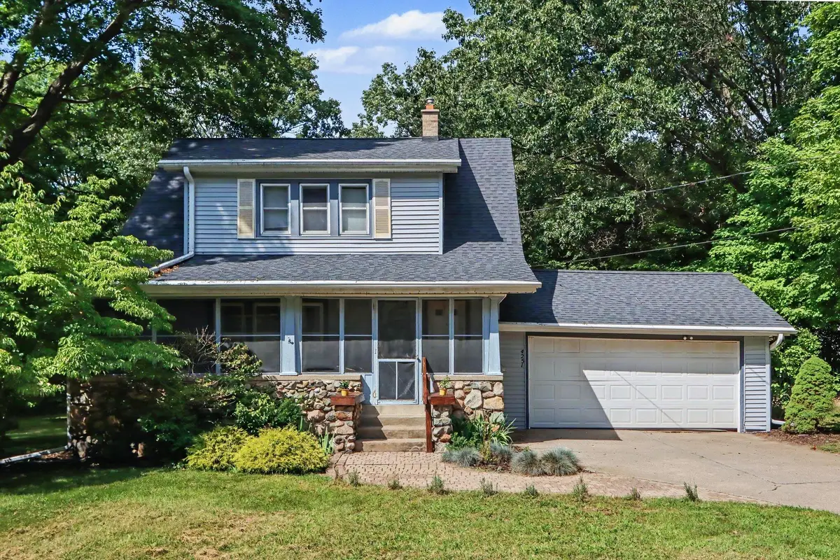 4251 E Kirby Road, Battle Creek, MI 49017 - #1