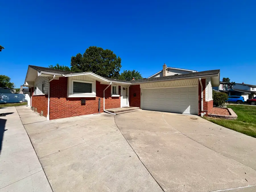19342 Coventry Drive, Riverview, MI 48193 - #2