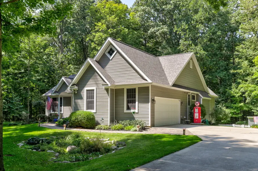 1130 Fallbrook Trail, Allegan, MI 49010 - #2