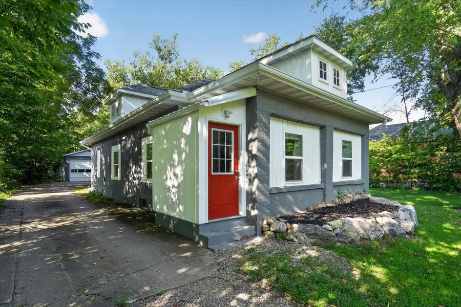 3192 W Michigan Avenue W, Battle Creek, MI 49037 - #2