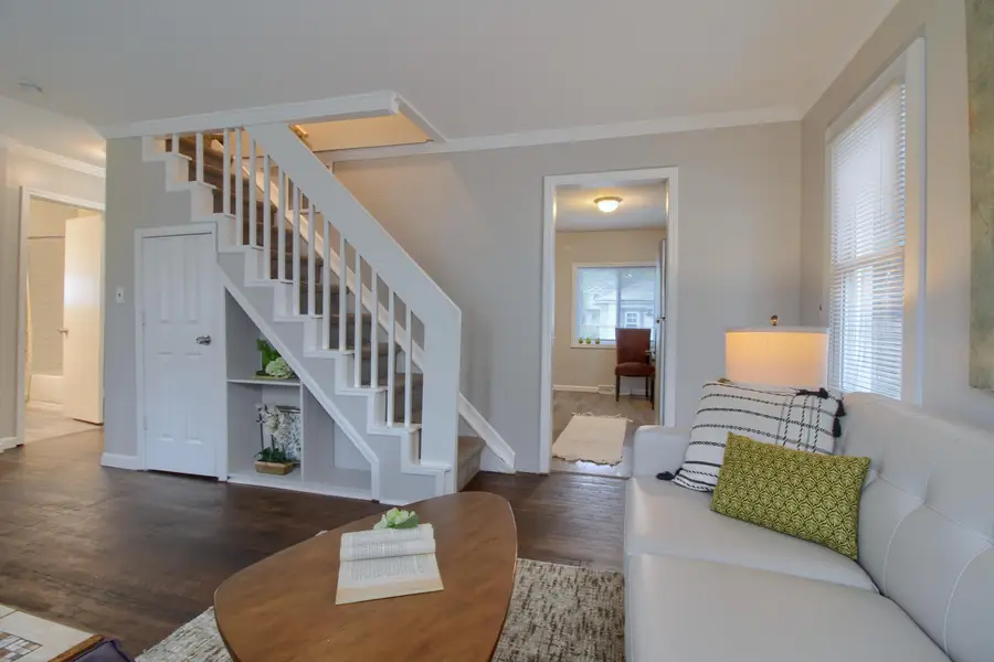 24682 Annapolis Street, Dearborn Heights, MI 48125 - #3