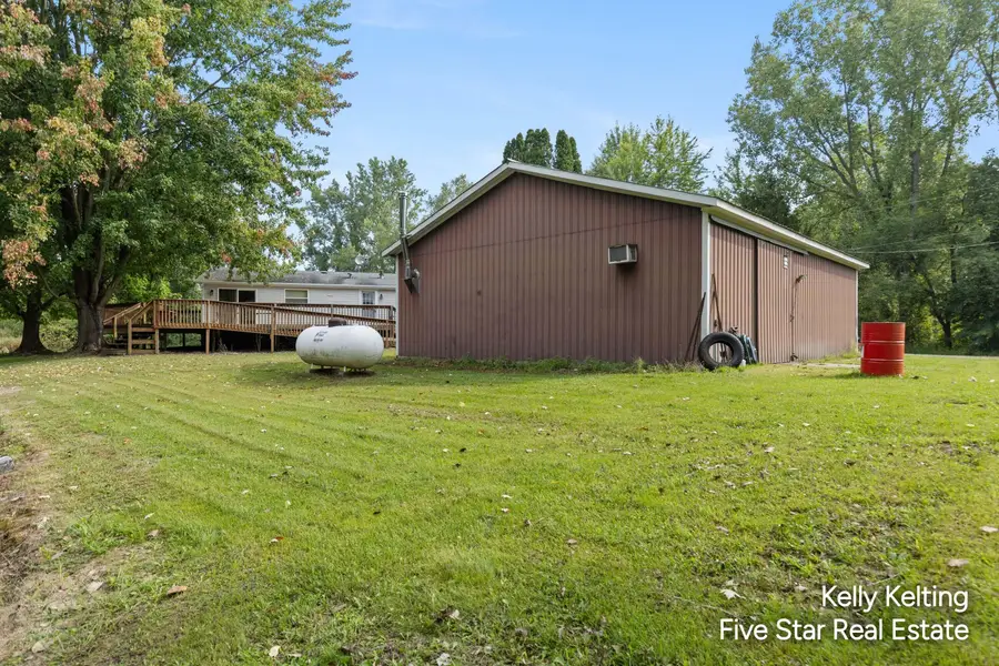 11300 Cedar Lake Road, Fenwick, MI 48834 - #3