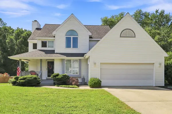 9770 Concord Row, Bridgman, MI 49106