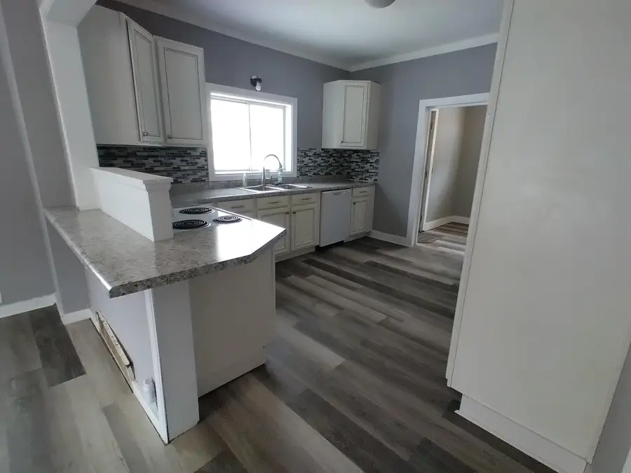 303 Rathburn, Howard City, MI 49329 - #2