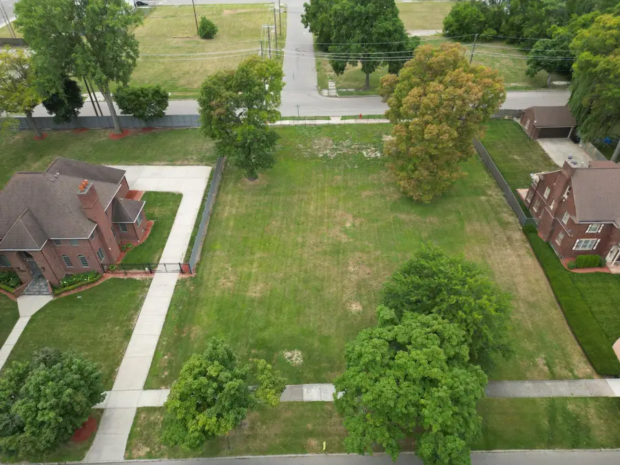 2957 Seminole Street, Detroit, MI 48214 - #3