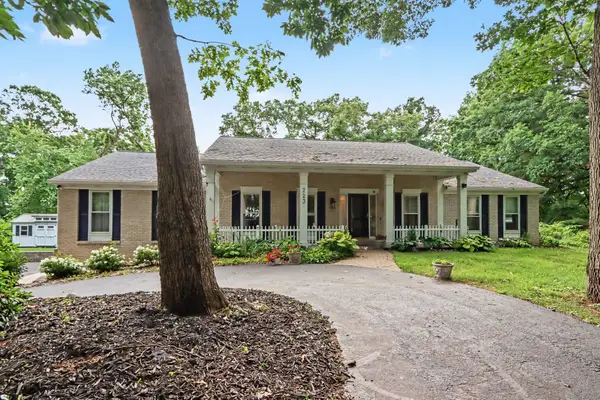 223 Dogwood Trail, Battle Creek, MI 49017