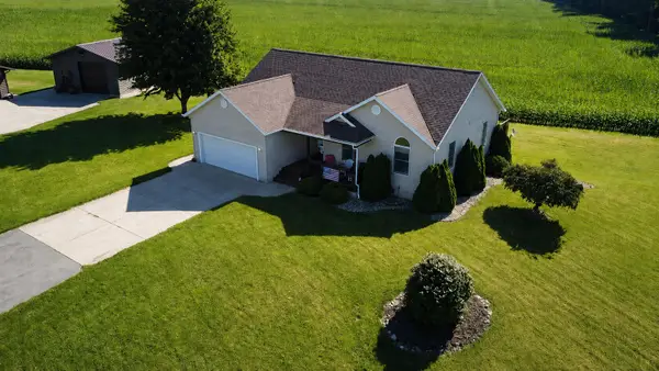 707 Tulip Drive, Three Oaks, MI 49128