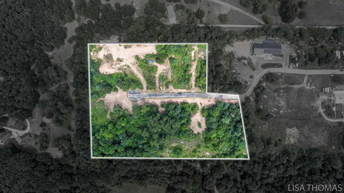 143 Toby Nw, Sparta, MI 49345 - #1