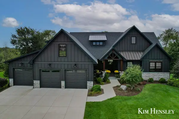 12618 Ridgedale Drive, Allendale, MI 49401