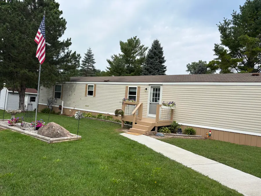 1455 Eldon Court, Gladwin, MI 48624 - #2