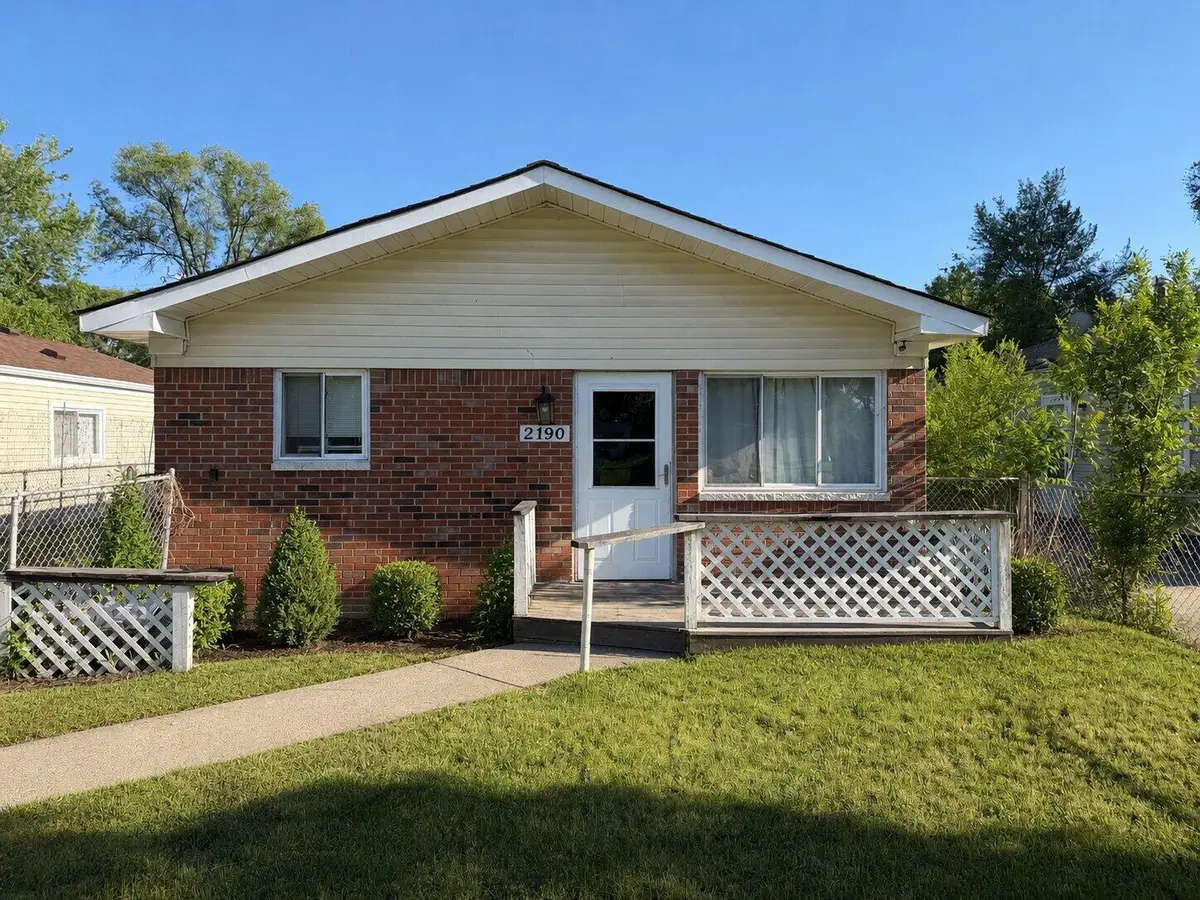 2190 Garrick Avenue, Warren, MI 48091 - #1
