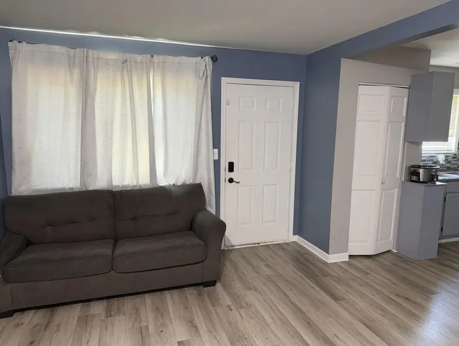2190 Garrick Avenue, Warren, MI 48091 - #2
