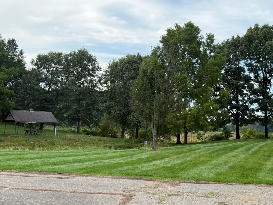 3 Campbell Lake Drive, Parma, MI 49269 - #2