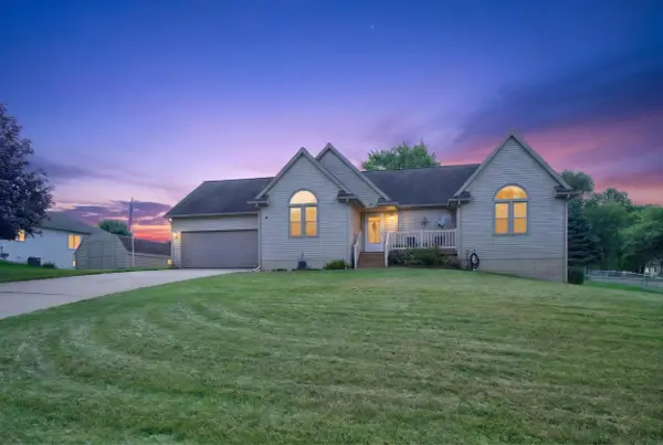 2101 Appleway Drive, Jackson, MI 49203