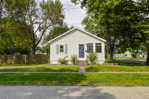 2504 Logan Avenue, Kalamazoo, MI 49008
