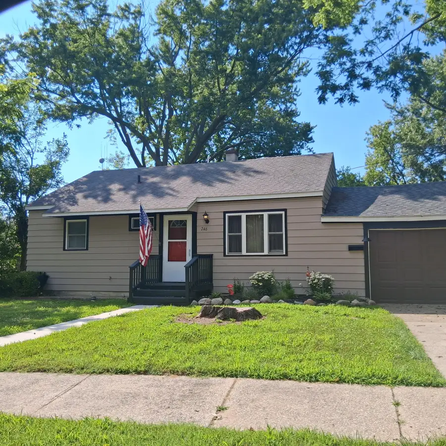 746 Hiways Avenue, South Haven, MI 49090 - #2