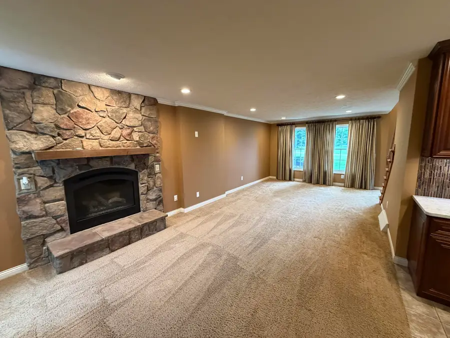 47679 Woodfield Drive, Mattawan, MI 49071 - #3