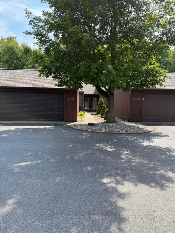 6858 San Gabriel Drive #8, Kalamazoo, MI 49009