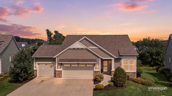3173 Braeburn Drive #17, Jenison, MI 49428