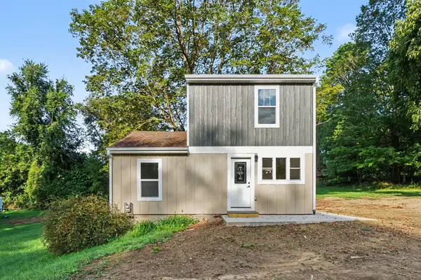 725 N Paw Paw Street, Lawrence, MI 49064
