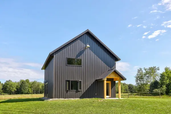257 63rd Street, South Haven, MI 49090