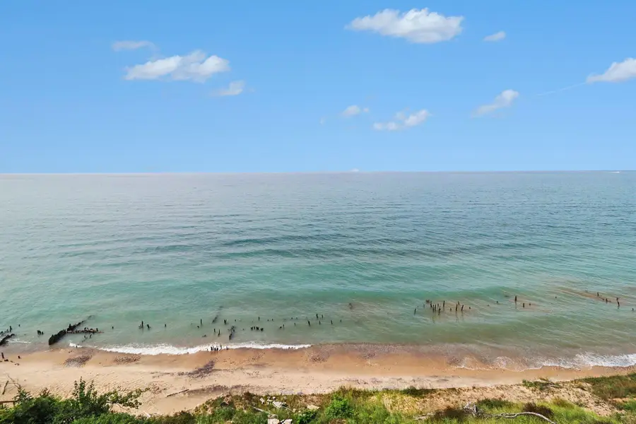 4712 W Fox Farm Road, Manistee, MI 49660 - #3