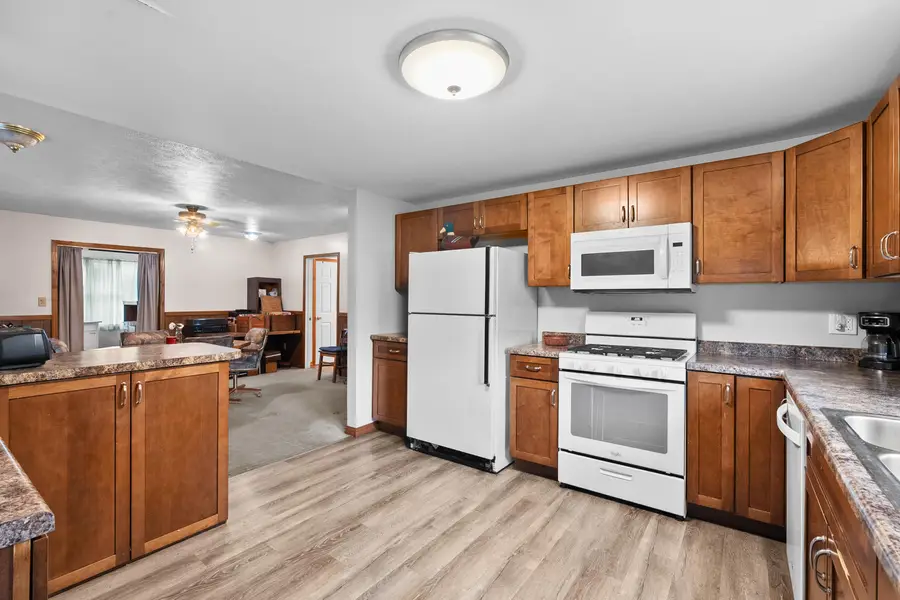 39264 W Red Arrow Highway, Paw Paw, MI 49079 - #3