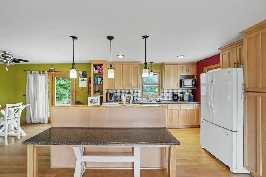 10457 S Gordon Avenue, Grant, MI 49327 - #3