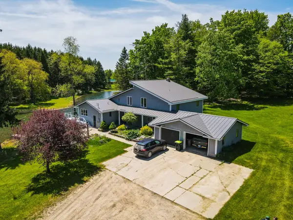 5260 N Hockaday Road, Gladwin, MI 48624
