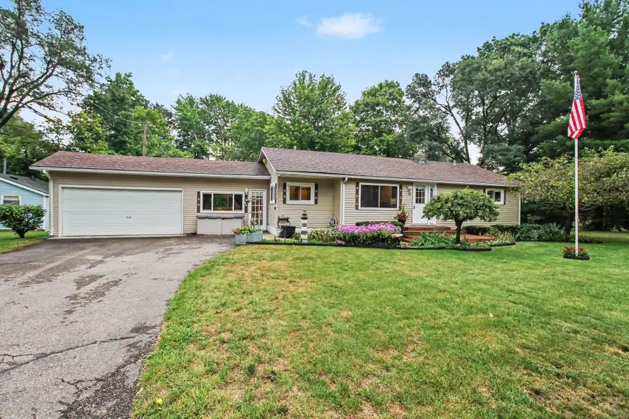 3219 West Street, Milford, MI 48380 - #2
