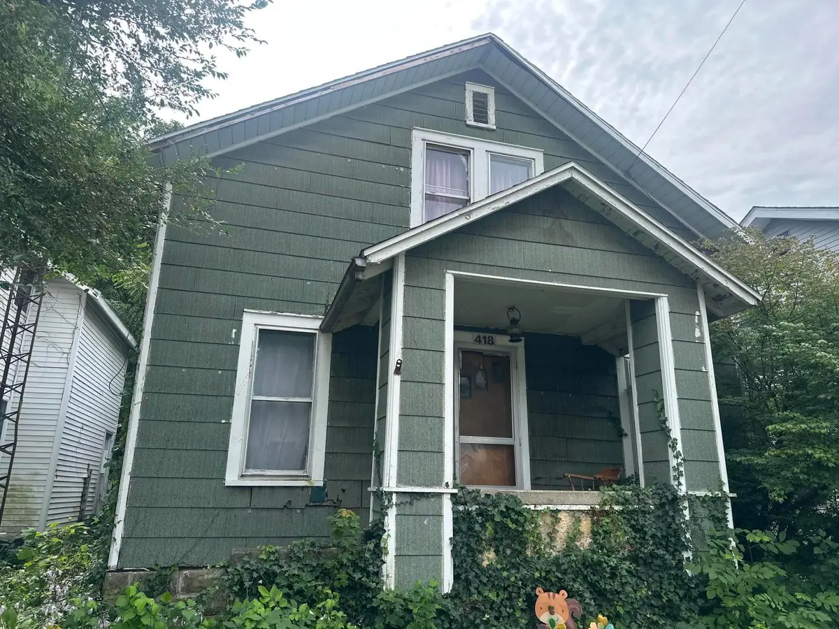 418 W Main Street, Niles, MI 49120 - #1