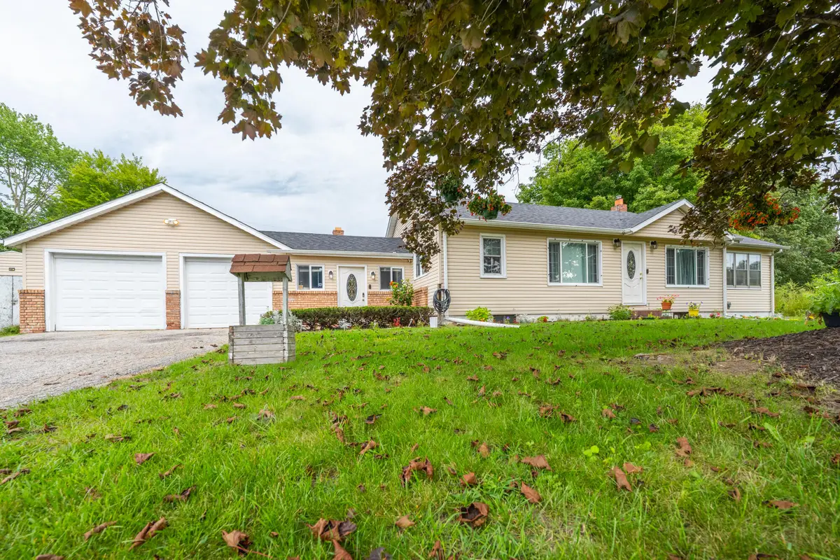 56844 M 43, Bangor, MI 49013 - #1