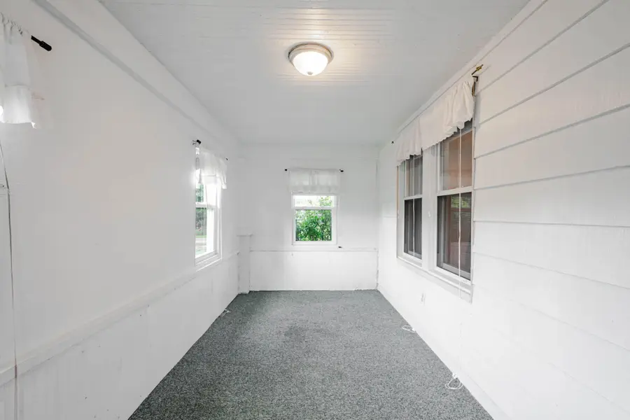 90 W Kingman Avenue, Battle Creek, MI 49014 - #2