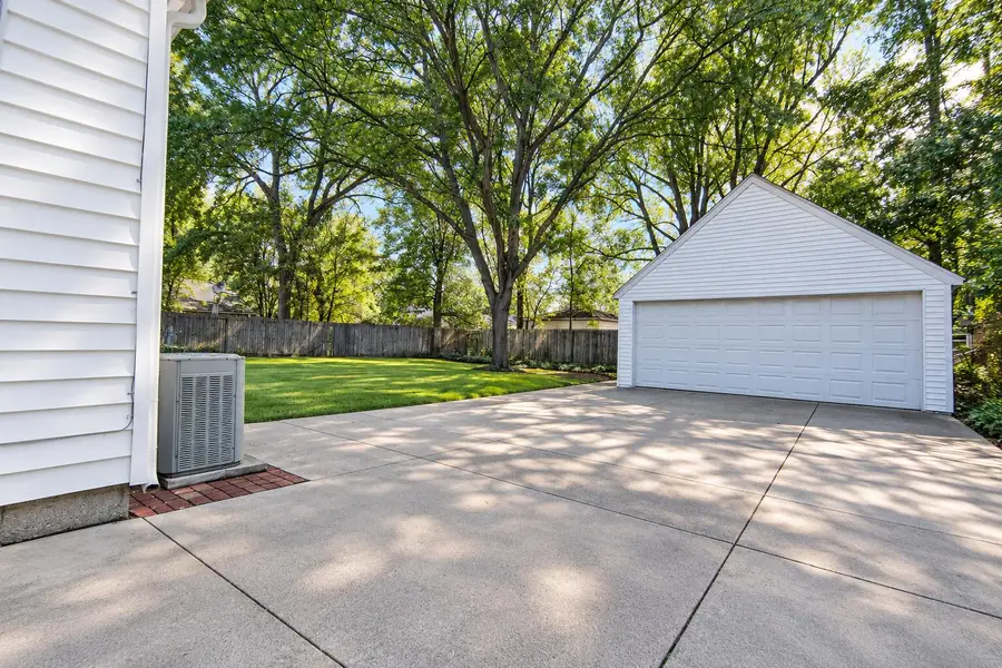 714 Ashley Drive, Kalamazoo, MI 49048 - #2