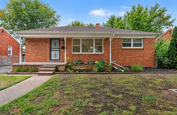 23051 Majestic Street, Oak Park, MI 48237